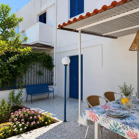 Small With Patio Feriehus Porto Cesareo
